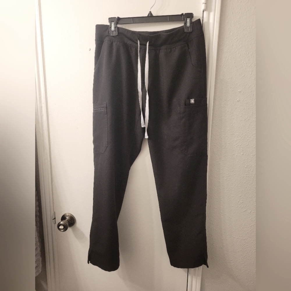 Figs Women's Black Scrubpants